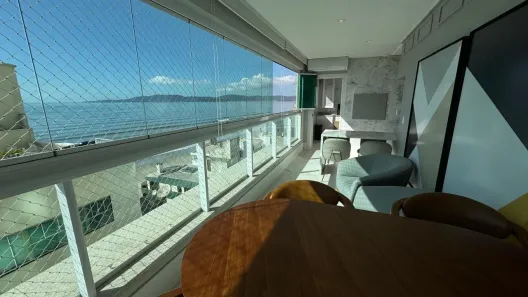 Apartamento com 4 Quartos à venda, 185m² no Meia Praia, Itapema