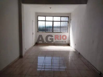 Sala Comercial à venda, 1100m² no Campinho, Rio de Janeiro