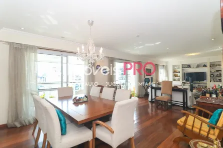 Apartamento com 3 Quartos à venda, 173m² no Vila Uberabinha, São Paulo