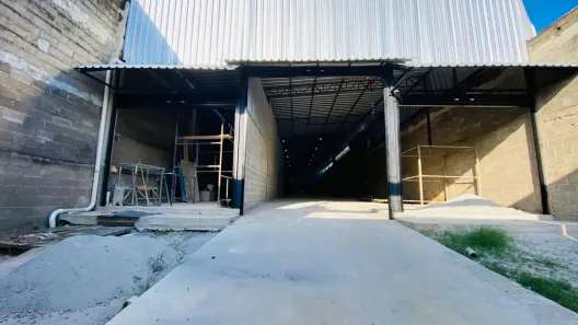 Ponto Comercial para alugar, 200m² no Visconde de Araújo, Macaé