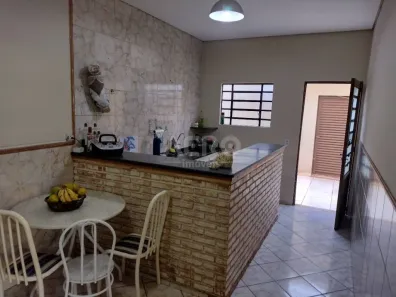 Fazenda/Sítio com 3 Quartos à venda, 210m² no Vale do Igapó, Bauru