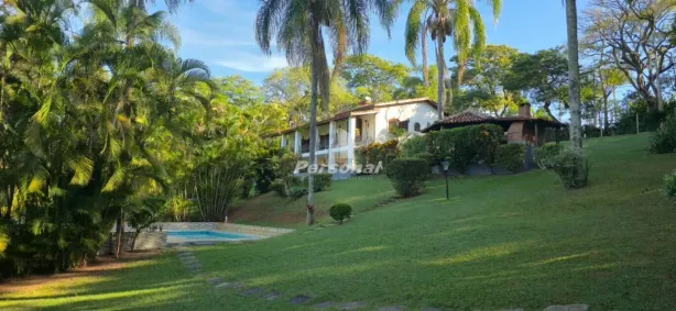 Casa com 3 Quartos à venda, 400m² no Chácaras Cataguá, Taubaté