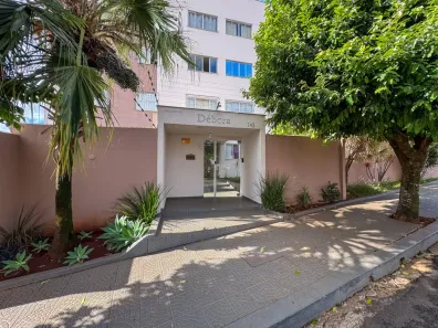 Apartamento com 3 Quartos para alugar, 77m² no Nossa Senhora de Lourdes, Londrina