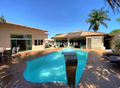 Casa com 4 Quartos à venda, 650m² no Setor Habitacional Vicente Pires, Brasília