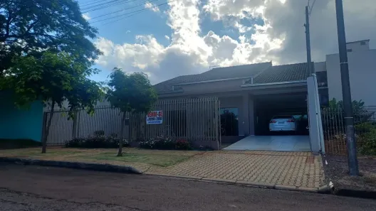Casa com 3 Quartos à venda, 212m² no Universitário, Cascavel