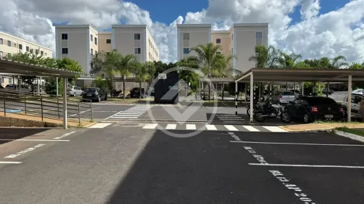Apartamento com 2 Quartos à venda, 44m² no Chácaras Tubalina e Quartel, Uberlândia