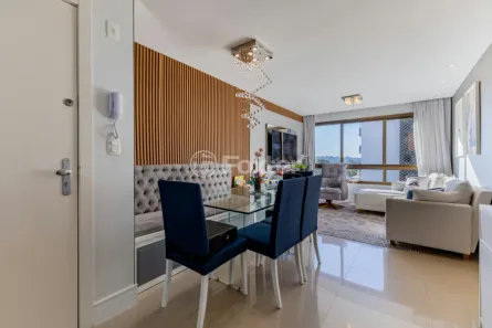 Apartamento com 2 Quartos à venda, 73m² no Passo da Areia, Porto Alegre