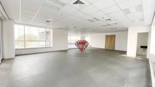 Sala Comercial à venda, 380m² no Jardim das Acácias, São Paulo