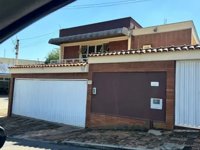 Casa com 3 Quartos à venda, 192m² no Vila Romão, Salto