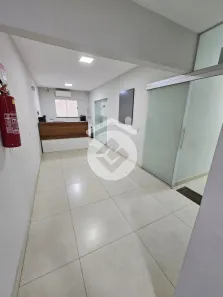 Imóvel Comercial com 6 Quartos para alugar, 282m² no Santa Mônica, Uberlândia