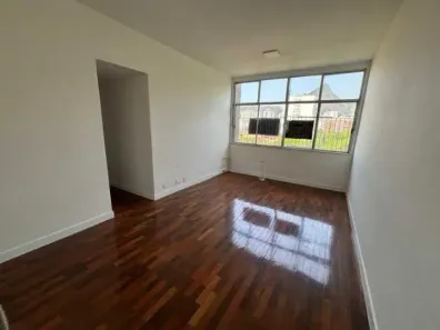 Apartamento com 3 Quartos à venda, 100m² no Laranjeiras, Rio de Janeiro