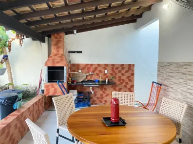 Casa com 3 Quartos à venda, 180m² no Jardim Imperial, Cuiabá