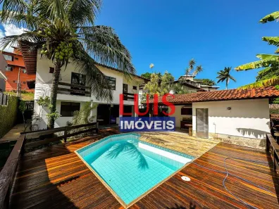 Casa de Condomínio com 4 Quartos à venda, 298m² no Camboinhas, Niterói