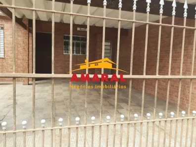 Casa com 3 Quartos à venda, 140m² no Parque Maria Helena, Suzano