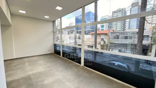 Ponto Comercial à venda, 300m² no Vila Nova Conceição, São Paulo