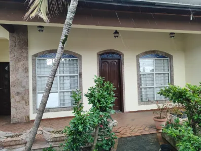 Imóvel Comercial com 5 Quartos à venda, 342m² no Jardim Refúgio, Sorocaba