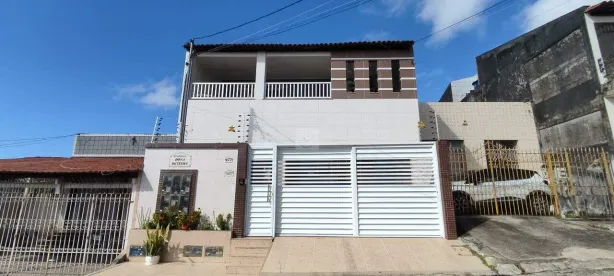 Casa de Condomínio com 8 Quartos à venda, 200m² no Dezoito do Forte, Aracaju