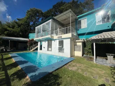 Casa com 5 Quartos à venda, 300m² no Pedro do Rio, Petrópolis