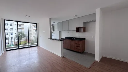 Apartamento com 2 Quartos para alugar, 74m² no Corrêas, Petrópolis