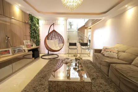 Sobrado com 4 Quartos para alugar, 335m² no Bangú, Santo André