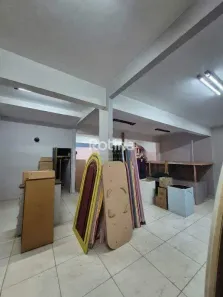 Ponto Comercial à venda, 420m² no Residencial Viviane, Uberlândia