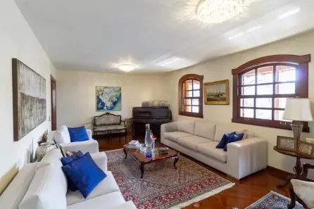 Casa com 5 Quartos à venda, 498m² no São Luiz, Belo Horizonte