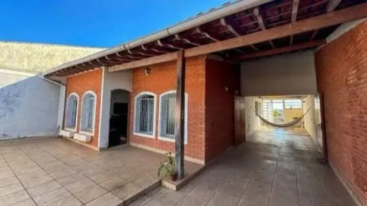 Casa com 3 Quartos à venda, 213m² no Jardim Colônia, Jundiaí