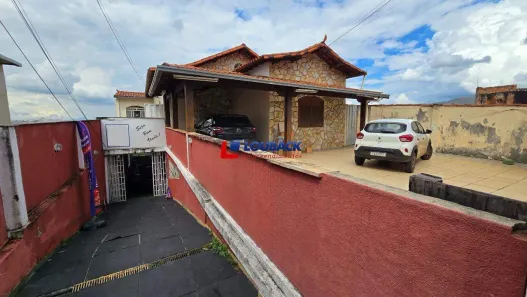 Casa com 4 Quartos à venda, 700m² no Milionários (Barreiro), Belo Horizonte