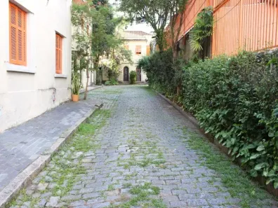 Casa de Condomínio com 2 Quartos para alugar, 59m² no Higienópolis, São Paulo