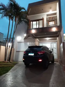 Casa com 3 Quartos à venda, 174m² no Hípica, Porto Alegre