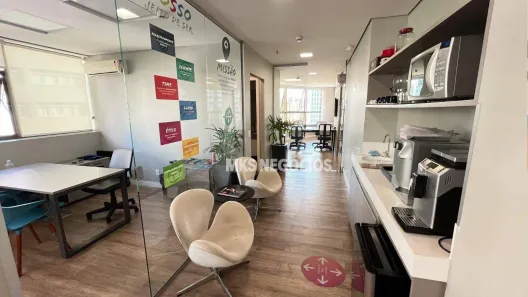 Sala Comercial para alugar, 91m² no Funcionários, Belo Horizonte