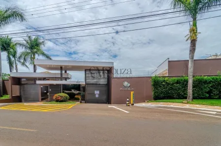 Casa de Condomínio com 3 Quartos para venda ou aluguel, 147m² no Parque Jamaica, Londrina