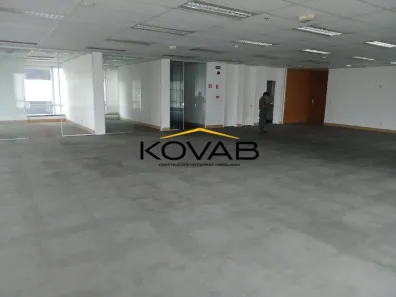 Sala Comercial para alugar, 330m² no Cidade Monções, São Paulo