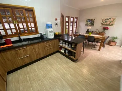 Casa com 3 Quartos à venda, 140m² no Loteamento Villa Branca, Jacareí