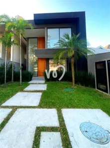 Casa de Condomínio com 5 Quartos à venda, 350m² no Camorim, Rio de Janeiro
