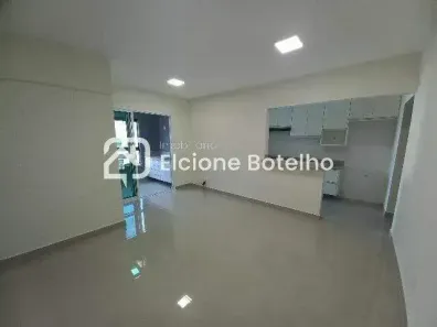 Apartamento com 3 Quartos para alugar, 87m² no Santa Mônica, Uberlândia