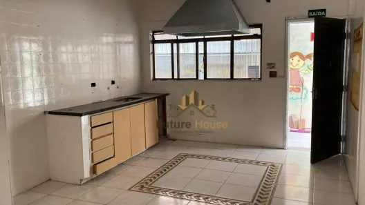 Casa com 3 Quartos para venda ou aluguel, 250m² no Jardim das Flores, Osasco