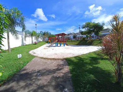 Casa de Condomínio com 3 Quartos para alugar, 100m² no Residencial Araguaia, Anápolis