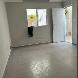 Casa de Condomínio com 2 Quartos à venda, 61m² no Melvi, Praia Grande