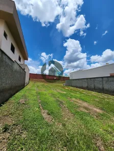 Lote/Terreno à venda, 300m² no Jardins Barcelona, Senador Canedo