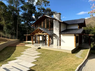 Casa de Condomínio com 5 Quartos à venda, 450m² no Itaipava, Petrópolis