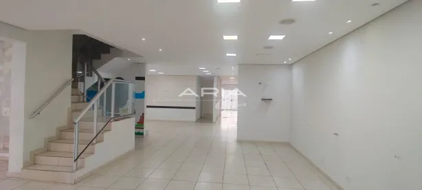 Imóvel Comercial com 1 Quarto para alugar, 238m² no Centro, Londrina