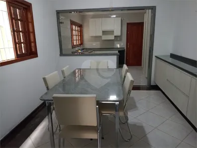Sobrado com 3 Quartos à venda, 182m² no Vila Barreto, São Paulo