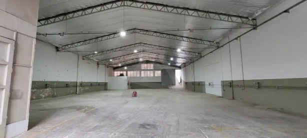 Galpão/Depósito/Armazém para alugar, 750m² no Parque Maria Helena, Campinas