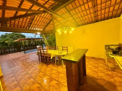 Casa de Condomínio com 3 Quartos à venda, 1850m² no , Nerópolis