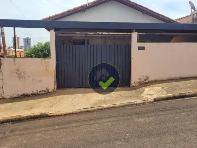 Casa com 2 Quartos à venda, 256m² no Jardim Cruzeiro, Lençóis Paulista
