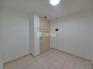 Sala Comercial para alugar, 40m² no Centro Histórico, Porto Alegre