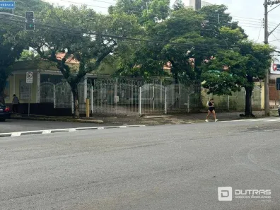 Imóvel Comercial com 3 Quartos para alugar, 357m² no Vila Independência, Piracicaba