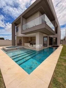 Casa de Condomínio com 4 Quartos à venda, 335m² no Centro, Uberlândia