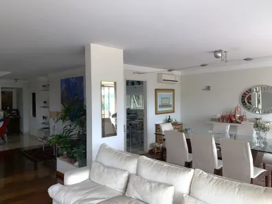 Casa com 4 Quartos à venda, 350m² no Jardim Leonor, São Paulo